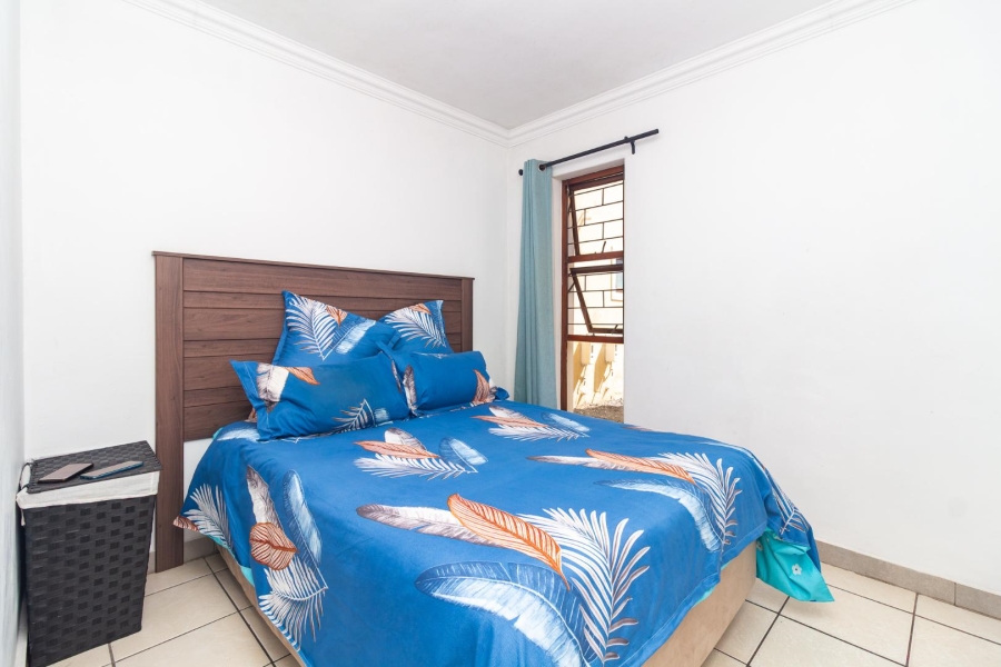 To Let 2 Bedroom Property for Rent in Kenilworth Western Cape